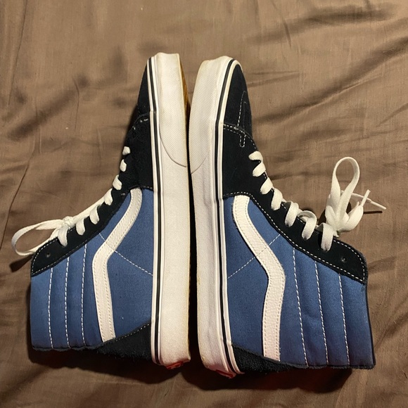 Men’s hightop vans - Picture 4 of 4